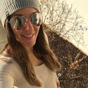 Meet your Posher, Sheena